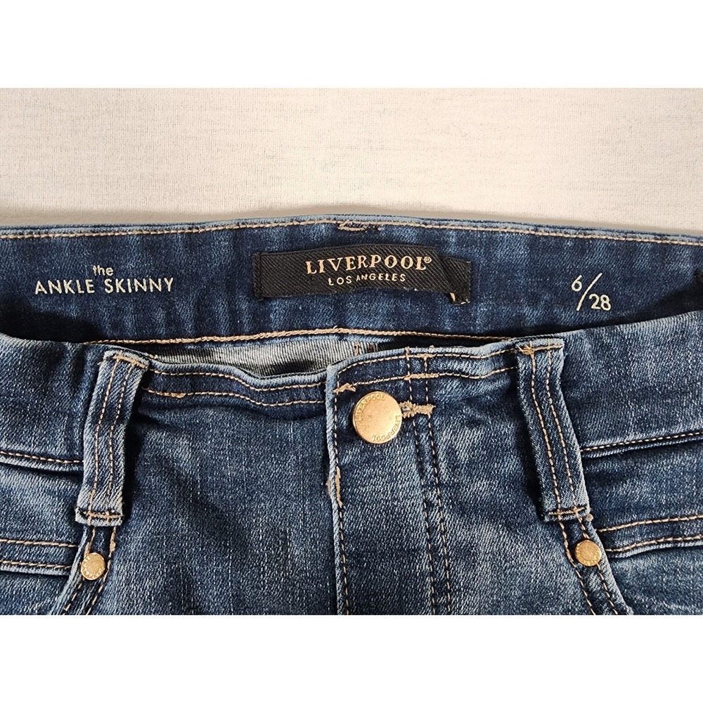 Liverpool Ankle Skinny Jeans Womens 6‎ Distressed Blue Frayed Hem Stretch Denim - Picture 5 of 7